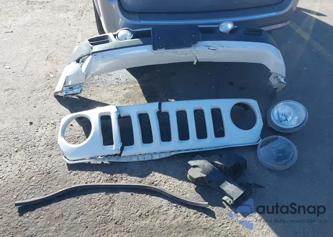 2016 Jeep Patriot High Altitude Edition z USA, uszkodzony, nr VIN 1C4NJRFB5GD789667